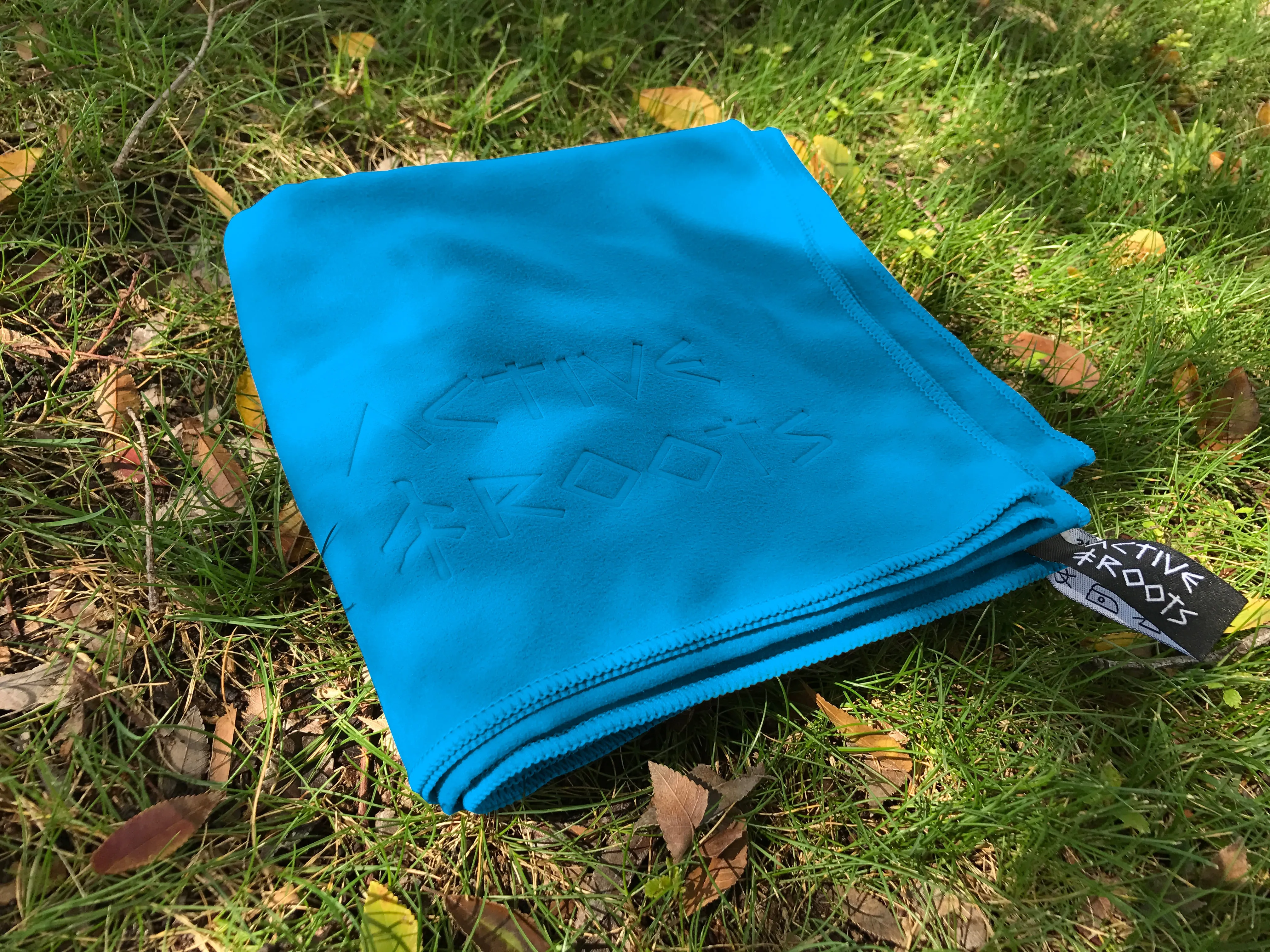 Active Roots Microfiber Travel Towel