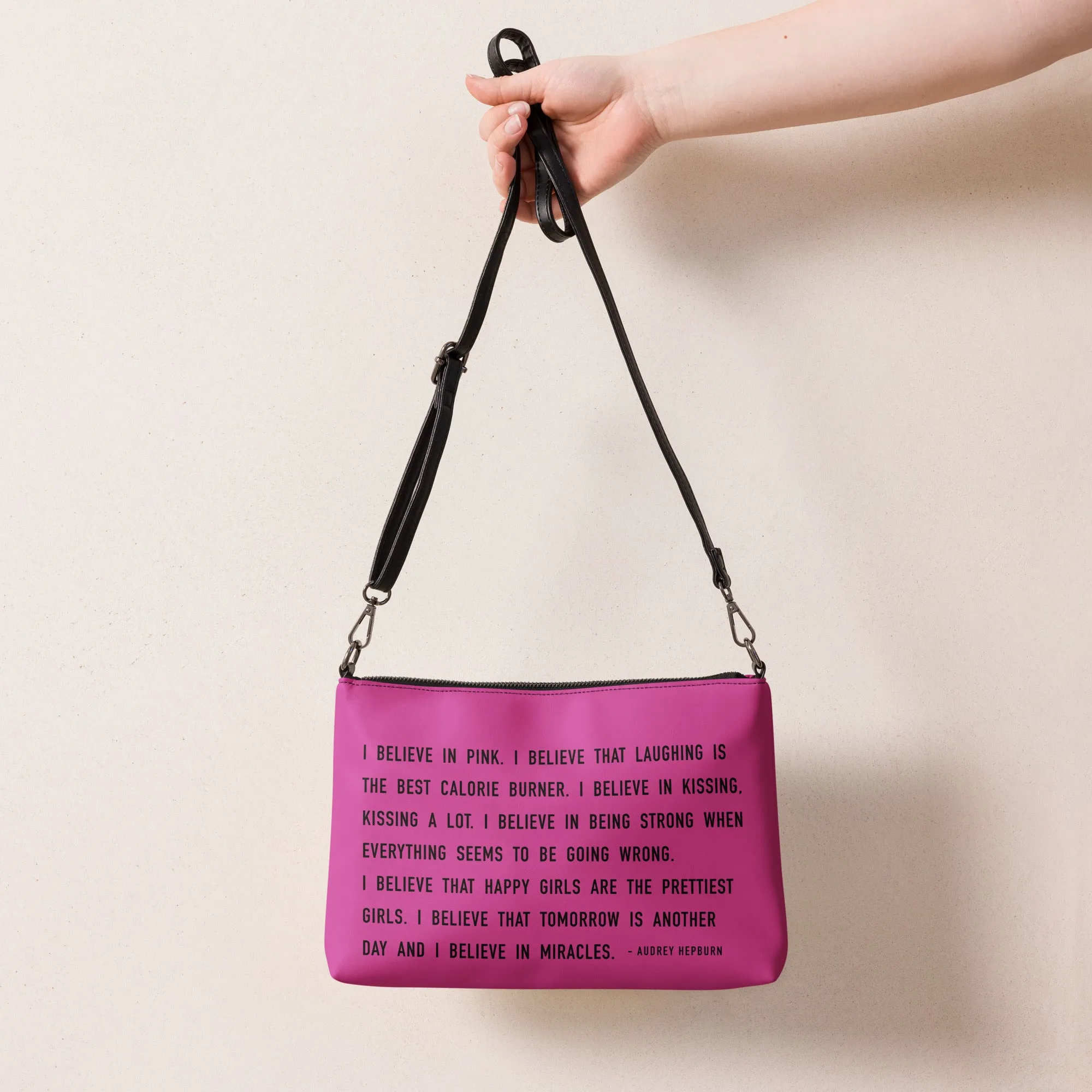 ICONIC WRISTLET - I BELIEVE IN PINK.