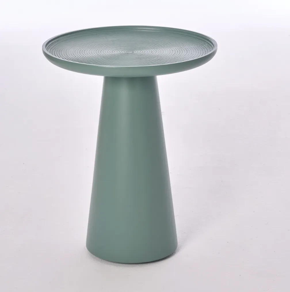 Ressa- Side Table